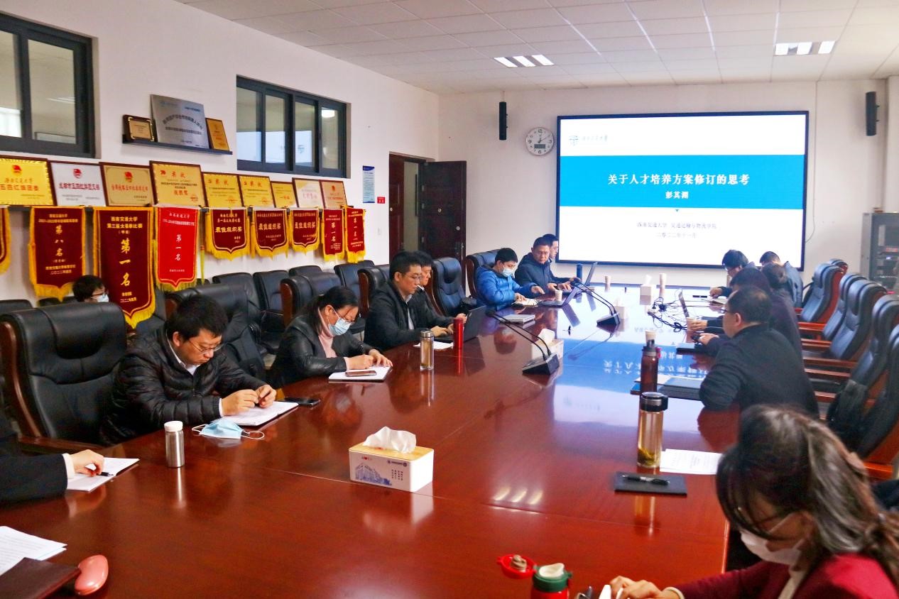 1668860964453006032.jpg 24.1.jpg